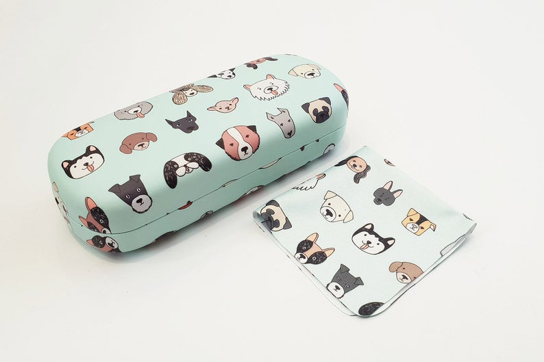 dog hard glasses case angle view